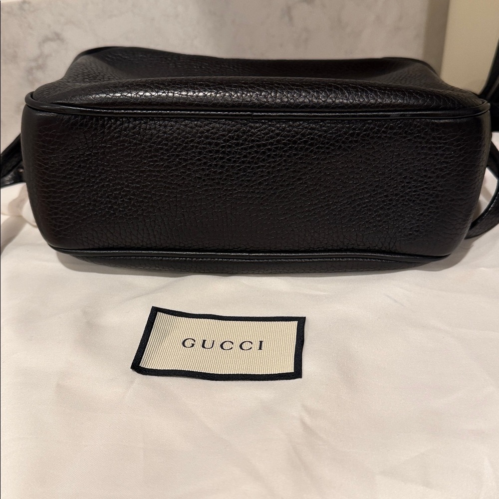 Gucci Soho Disco Black Leather Crossbody Bag With Tassel - Picture 10 of 16